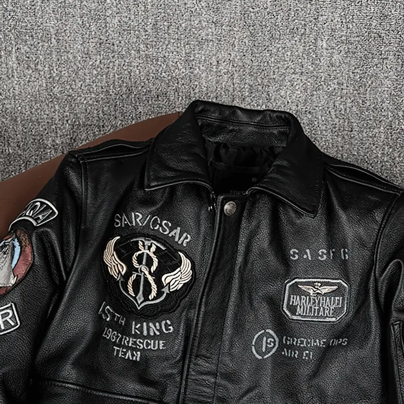 Men’s Embroidery Motorcycle Jackets with Big Pockets / Zippers Genuine Leather Jackets