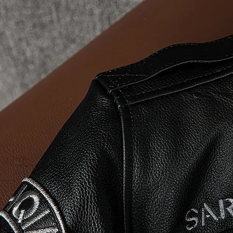 Men’s Embroidery Motorcycle Jackets with Big Pockets / Zippers Genuine Leather Jackets